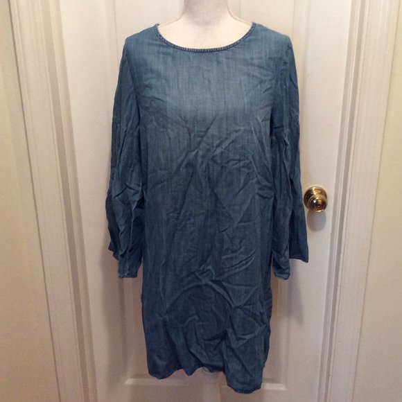 cloth & stone Dresses & Skirts - Cloth & Stone Anthropologie Dress M Blue Chambray